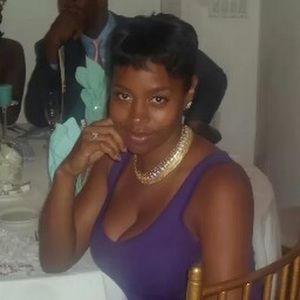 Meet your Posher, Sheana